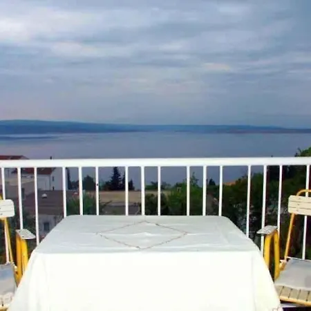 Apartment Studio Crikvenica 8 *